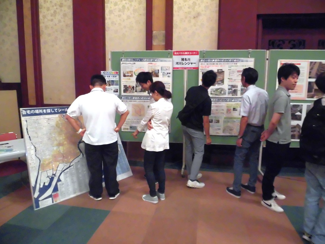 河川レンジャーの出展ブース