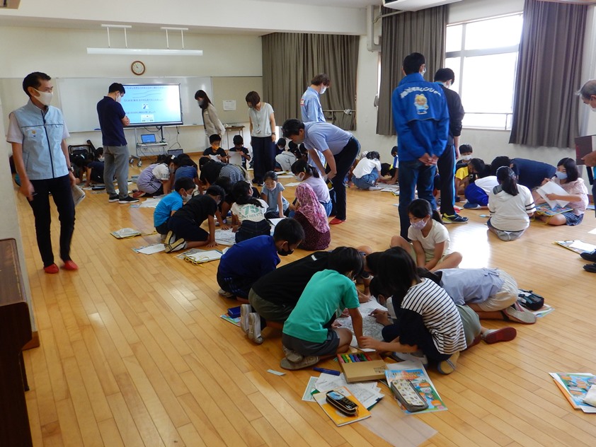 みんなでグループワーク