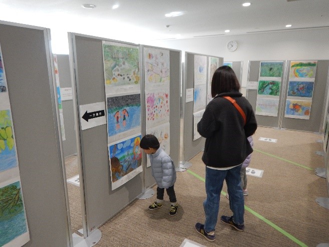 キセラ川西プラザ